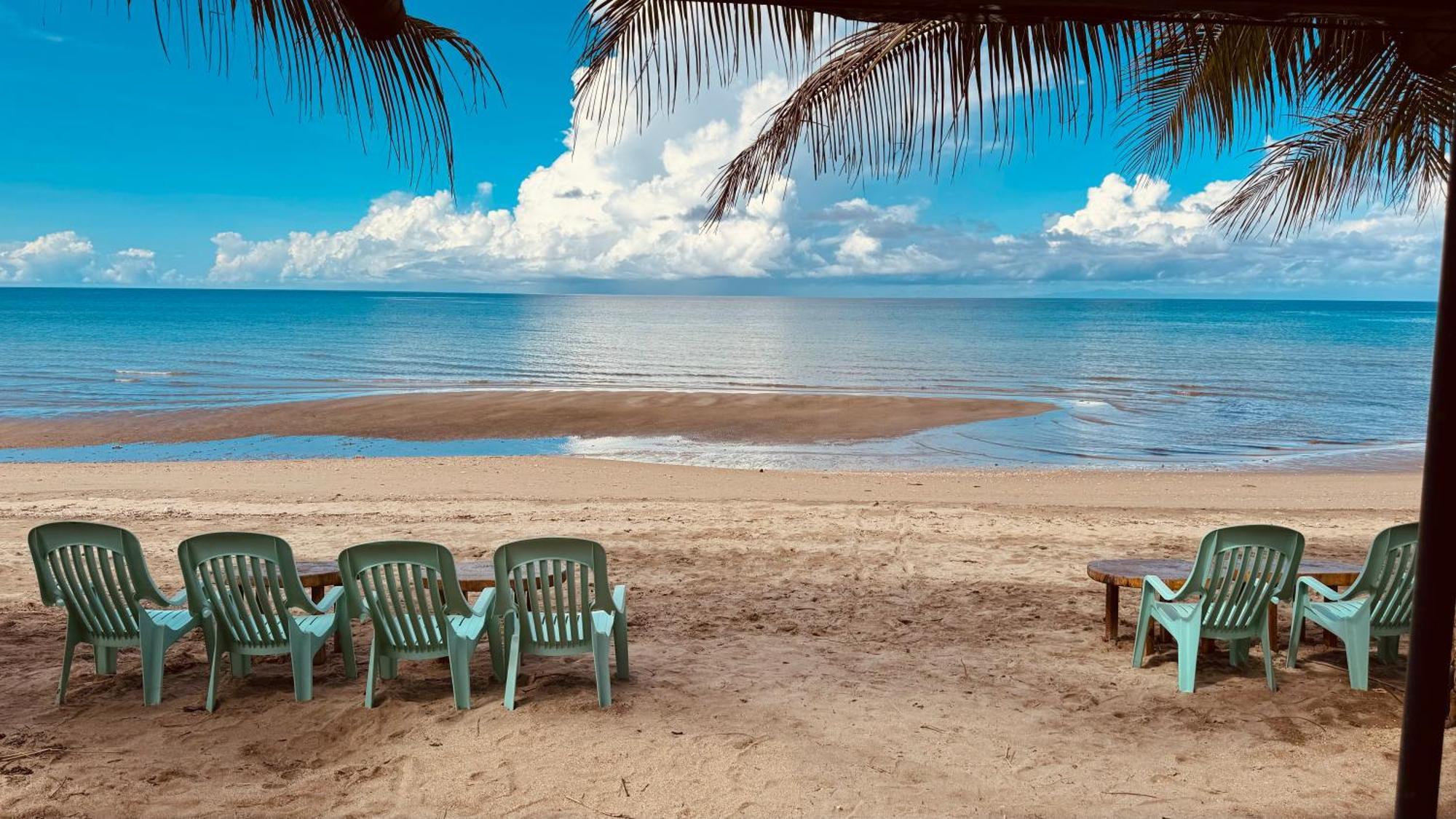 Footprints Beach Resort Agpudlos Экстерьер фото